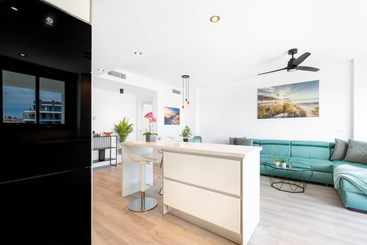 Wintowinrentals Whitestones Amazing Apartment Torremolinos Spain