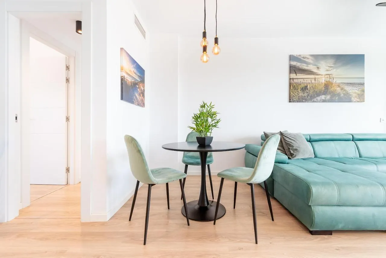 Wintowinrentals Whitestones Amazing Apartment Torremolinos